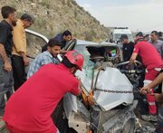 تصادف زنجیره‌ای ٣ خودرو در جیرفت با ١٠ مصدوم و ٣ فوتی
