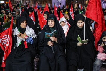 مراسم چهلمین روز تدفین رهبر انقلاب در همدان
