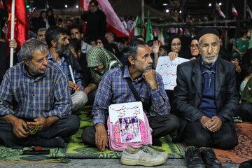 مراسم چهلمین روز تدفین رهبر انقلاب در همدان
