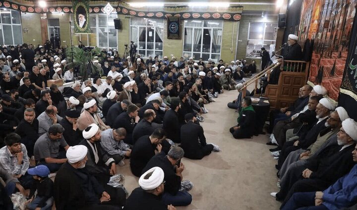 آیین اربعین تدفین امام شهید در دفتر آیت‌الله سیستانی در قم برگزار شد