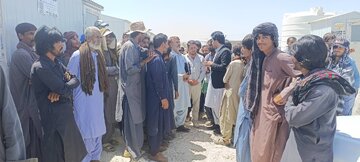مطالبات کارگران بومی پروژه نیروگاه خورشیدی سراوان در مسیر پیگیری