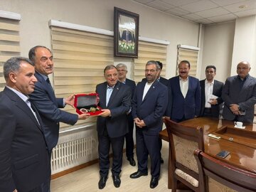 اتصال ریلی و هوایی، محور اصلی دیدار استاندار گلستان و وزیر نقلیات تاجیکستان