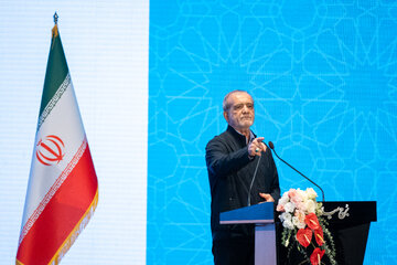 مسعود پزشکیان، رییس جمهور در مراسم گرامیداشت روز پزشک