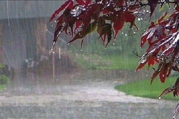 بارش نقطه‌ای باران در برخی از نقاط همدان در هفته جاری/کاهش یک تا دو درجه‌ای دمای هوا