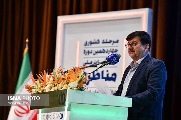 دوره دانشجویی، دوره تمرین گفت‌وگوهای نقادانه، خلاق و مبتنی‌بر استدلال است