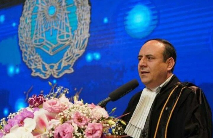 ورود افراد غیر وکیل به حوزه خدمات حقوقی، نگرانی‌هایی ایجاد کرده است