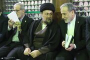واکنش وزیر امور خارجه به تهدیدات و محاصره اقتصادی دشمن­