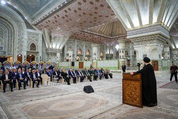 مراسم تجدید میثاق اعضای دولت با آرمان‌های امام راحل