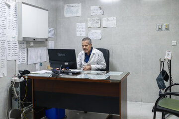 یک روز همراه با پزشکان و کادر درمان اورژانس 5آذر گرگان - دکتر نظیفی - دکتر طب اورژانس با بیش از ۱۵سال سابقه