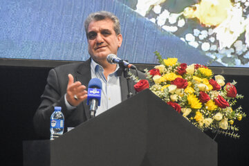 استاندار سمنان: مسیر توسعه با تکیه بر ظرفیت نخبگان و شتاب سرمایه‌گذاری دنبال می‌شود