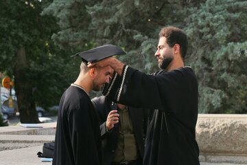گرامیداشت روز پزشک در آرامگاه بوعلی سینا - همدان
