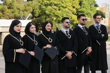 گرامیداشت روز پزشک در آرامگاه بوعلی سینا - همدان