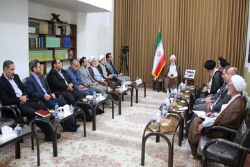 نماینده ولی‌فقیه در گیلان: کرسی‌های آزاداندیشی از ابزارهای مهم رشد فکری دانشجویان است