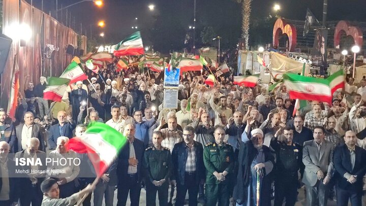 روایتگری تجمعات، تیری بر چشم دشمن‌/ سنگ تمام خبرنگاران در میدان داری شب‌های مقاومت