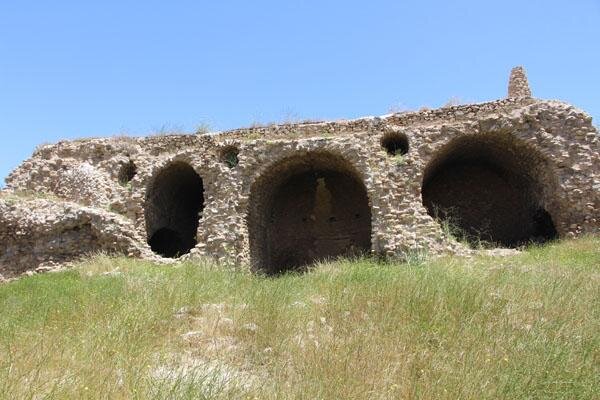 «کوشکِ اردشیر» در محاصره!