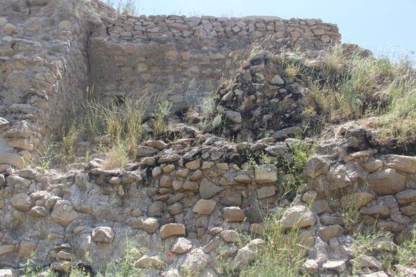 «کوشکِ اردشیر» در محاصره!