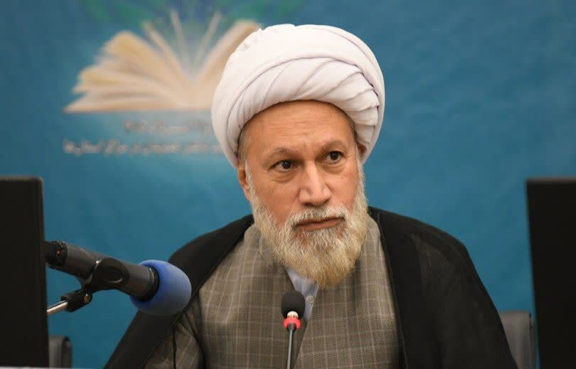 امام جمعه شیراز: طبابت در فرهنگ اسلامی عبادتی آمیخته با حکمت و خدمت به خلق است
