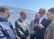 افتتاح ۵ نیروگاه خورشیدی با ظرفیت ۱۵ مگاوات در قم
