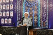 امام جمعه شیراز: توانمندسازی ائمه جماعات شرط تحقق مسجد تراز اسلامی است