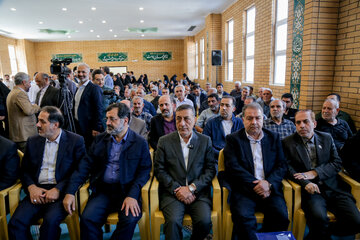 افتتاح مدرسه ۱۴ کلاسه خیرساز توسط جعفر قائم پناه، معاون اجرایی رئیس‌جمهور در سفر به استان قم