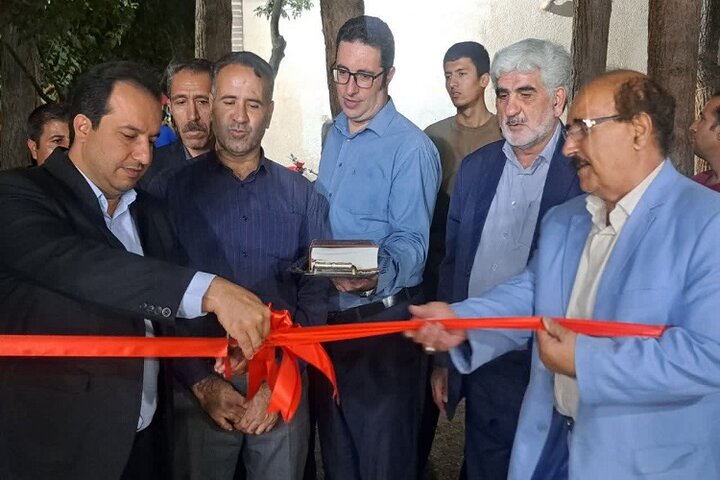 نمایشگاه کتاب بجنورد به مناسبت هفته دولت و  وحدت گشایش یافت