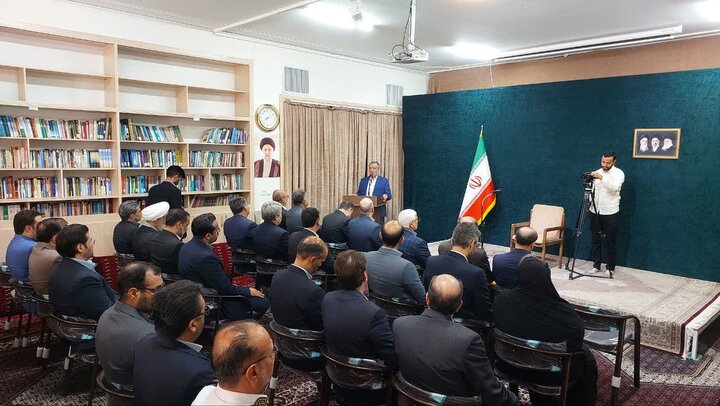 استاندار خراسان جنوبی: راه‌آهن‌ مهم‌ترین زیرساخت برای توسعه و امنیت شرق کشور است