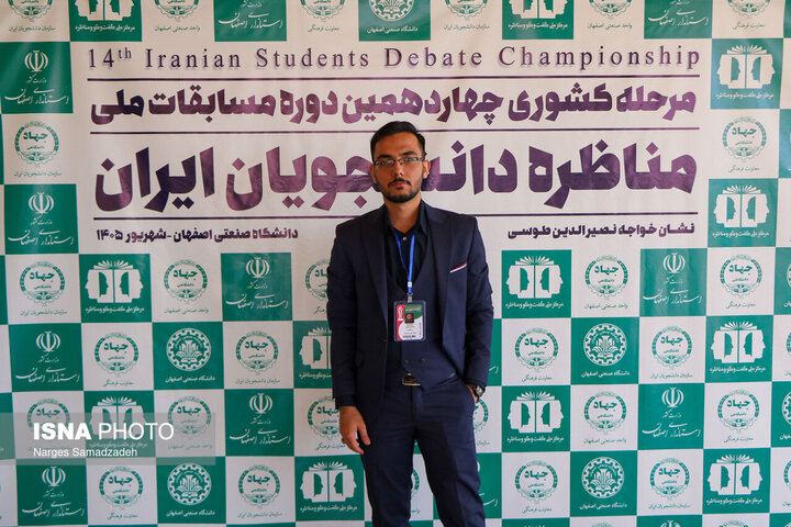  شنیدن صدای دانشجویان راه عبور از شکاف‌های اجتماعی است