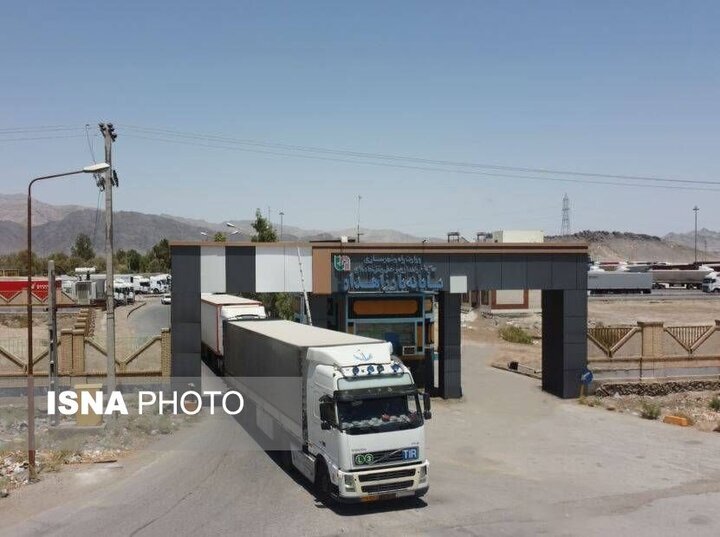 ایجاد ۲ لاین گمرکی جدید در مرز ریمدان؛ تردد کامیون‌ها ۴ برابر شد