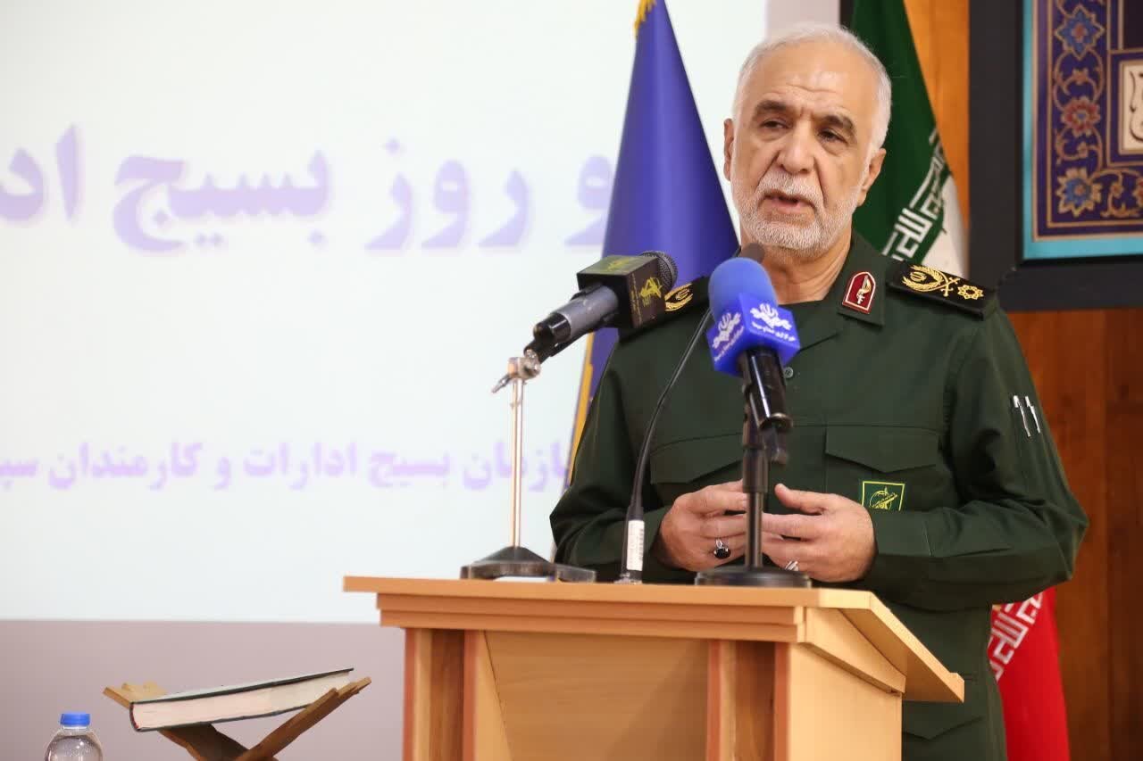 دشمن در عرصه نظامی شکست خورده و امروز به دنبال ایجاد دودستگی در جامعه است