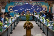 رئیس دانشگاه فرهنگیان اصفهان: مناظره دانشجویی یک مهارت اجتماعی اثرگذار است