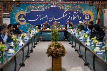 رئیس دانشگاه فرهنگیان اصفهان: مناظره دانشجویی یک مهارت اجتماعی اثرگذار است