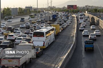 ترافیک سنگین در آزادراه کرج-تهران