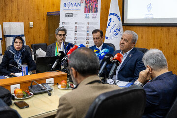 عبدالحسین شاهوردی، رئیس پژوهشگاه رویان در نشست خبری کنگره بین المللی رویان