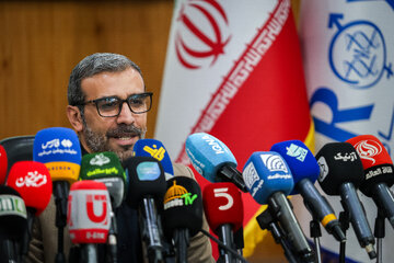 روح‌الله فتحی، معاون آموزش پژوهشگاه رویان و دبیر اجرایی  کنگره بین المللی رویان در نشست خبری این گنگره
