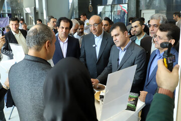 بازدید معاون علمی، فناوری و اقتصاد دانش‌بنیان رئیس‌جمهور از پارک علم و فناوری کرمانشاه
