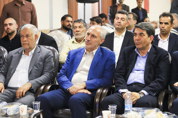  سیدحمید پورمحمدی رئیس سازمان برنامه و بودجه کشور دربهره‌برداری از مجتمع آموزشی سردار شهید «حسین پورجعفری» در کرمان با ۴۸ کلاس درس