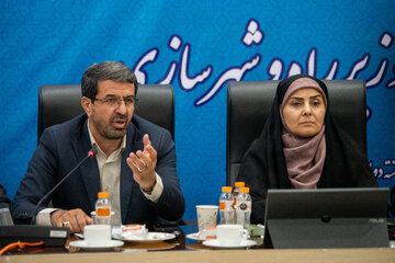استاندار همدان: احداث مسکن مشارکتی برای کمک به دهک‌های پایین اجرایی شود