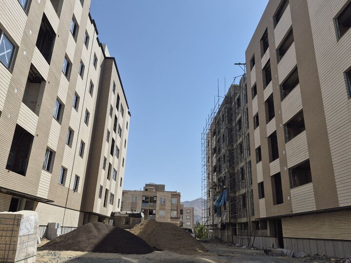 معاون وزیر راه و شهرسازی: ۱۶۰ هزار واحد مسکونی تا پایان سال تحویل متقاضیان می‌شود