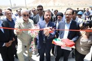 نیروگاه خورشیدی لارستان به نمایندگی از ۳۱ نیروگاه فارس به بهره‌برداری رسید