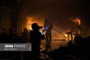نجات ۱۸ نفر از حریق منزل مسکونی در کیانپارس اهواز 