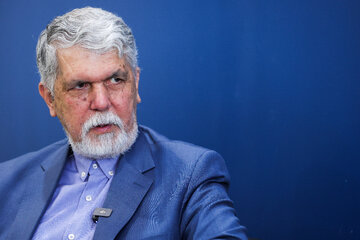 حضور سید عباس صالحی، وزیر فرهنگ و ارشاد اسلامی در ایسنا