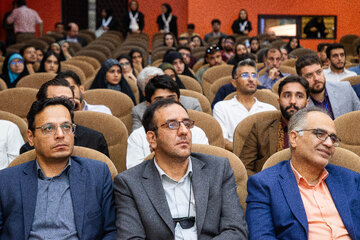 غلامحسین کرباسی، رئیس جهاددانشگاهی واحد اصفهان و سلیمان حیدری، سرپرست معاونت فرهنگی، جهاددانشگهای واحد اصفهان 