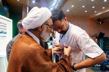 اختتامیه چهاردهمین دوره مسابقات ملی مناظره دانشجویان - اصفهان