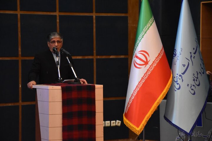 رئیس مجمع نمایندگان لرستان: صنایع‌دستی استان نیازمند یک حرکت جهادی برای احیاست