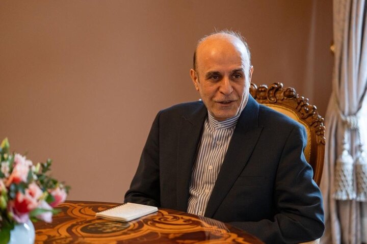سفیر ایران در سوئد: آمریکا دارد دست و پا می‌زند/ اروپا در تحولات منطقه مستقل عمل کند