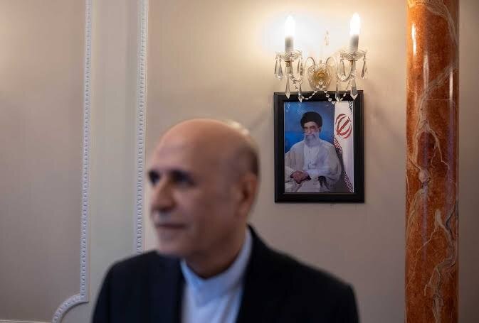 سفیر ایران در سوئد: آمریکا دارد دست و پا می‌زند/ اروپا در تحولات منطقه مستقل عمل کند