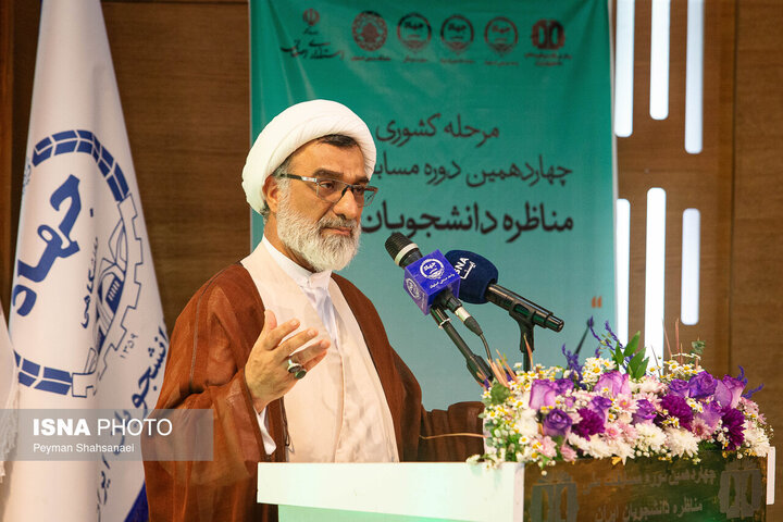 اختلافات باید به تمدن‌سازی و رشد کشور بینجامد/ لزوم گسترش کانون‌های مناظره علمی در کشور