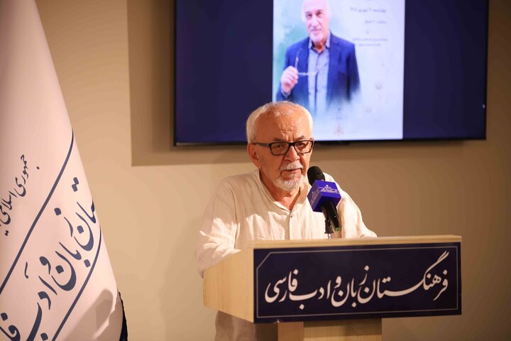 اسوار، پلی استوار میان ادبیات فارسی و عربی