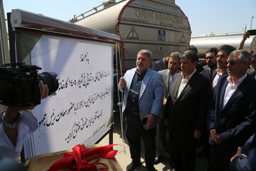 آئین افتتاح طرح توسعه فرمالین، چسب و MDF گروه صنعتی آرتاویل در استان اردبیل با حضور الیاس حضرتی رئیس شورای اطلاع‌رسانی دولت