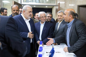 بازدید از نمایشگاه صنایع مرتبط درحاشیه جلسه شورای  اداری ، دومین روز سفر وزیر نیرو به خراسان شمالی